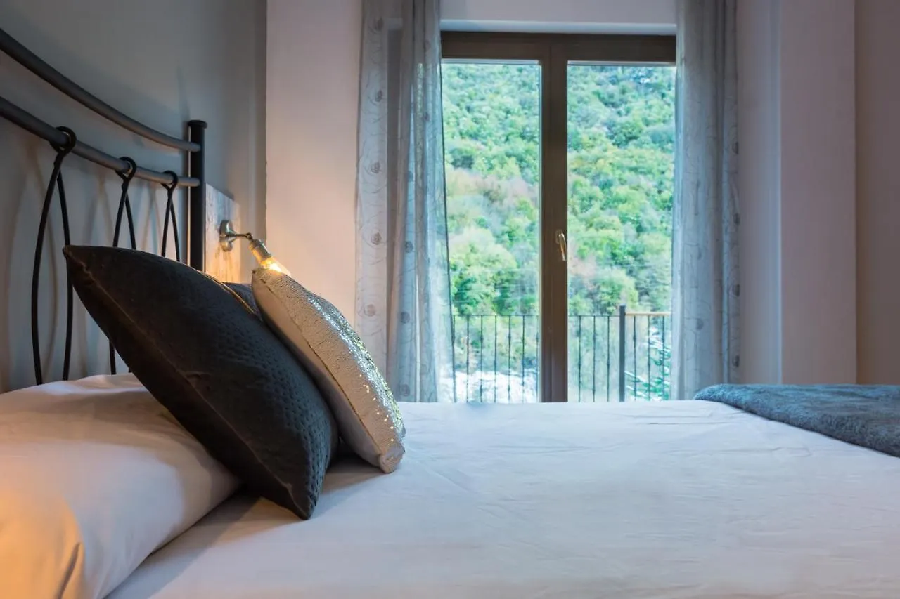 Saplan Real Estate Pomero Les Bordes Apartment